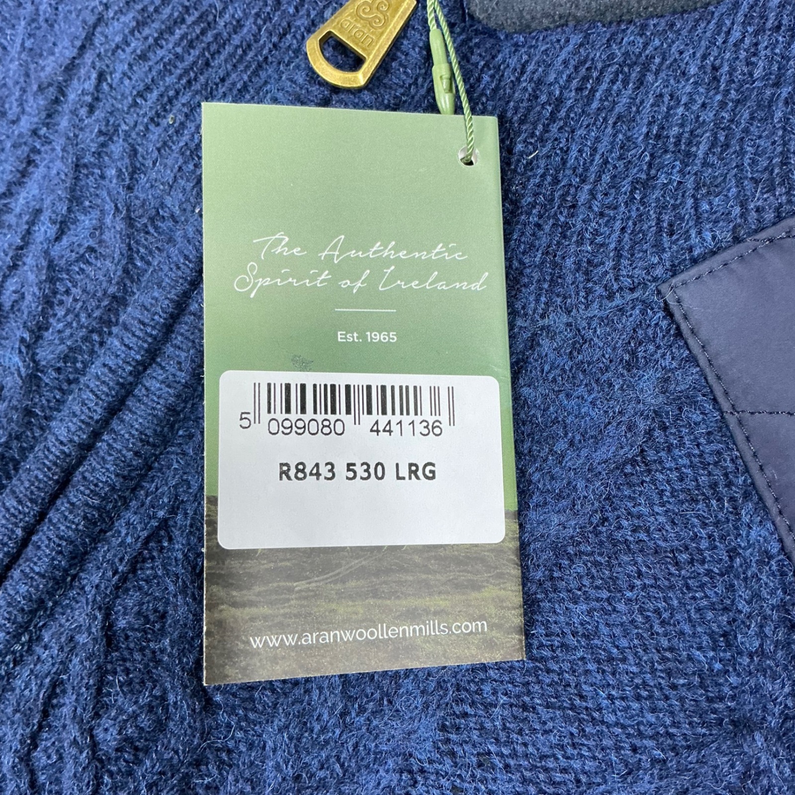 Aran Woollen Mills Womens Navy Blue 100% Pure New Wool Cable Knit Vest L Nwt — image 4 of 8